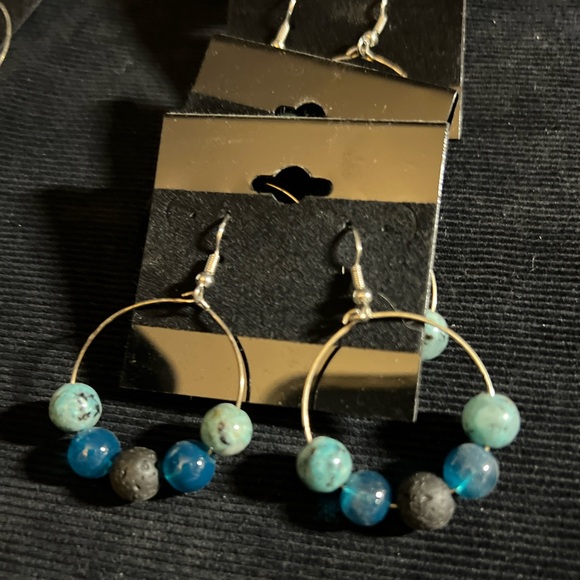 Essential Diffuser Hoop Earrings black & blue beads and stones Handmade - Picture 1 of 2